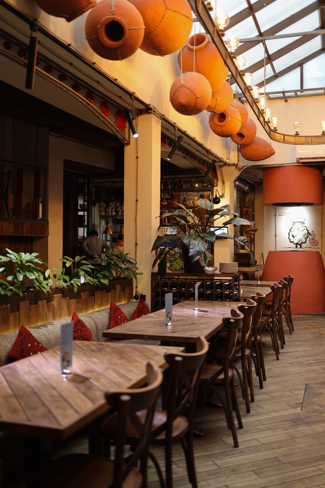 Той самий Баранчик Полтава — Restaurant